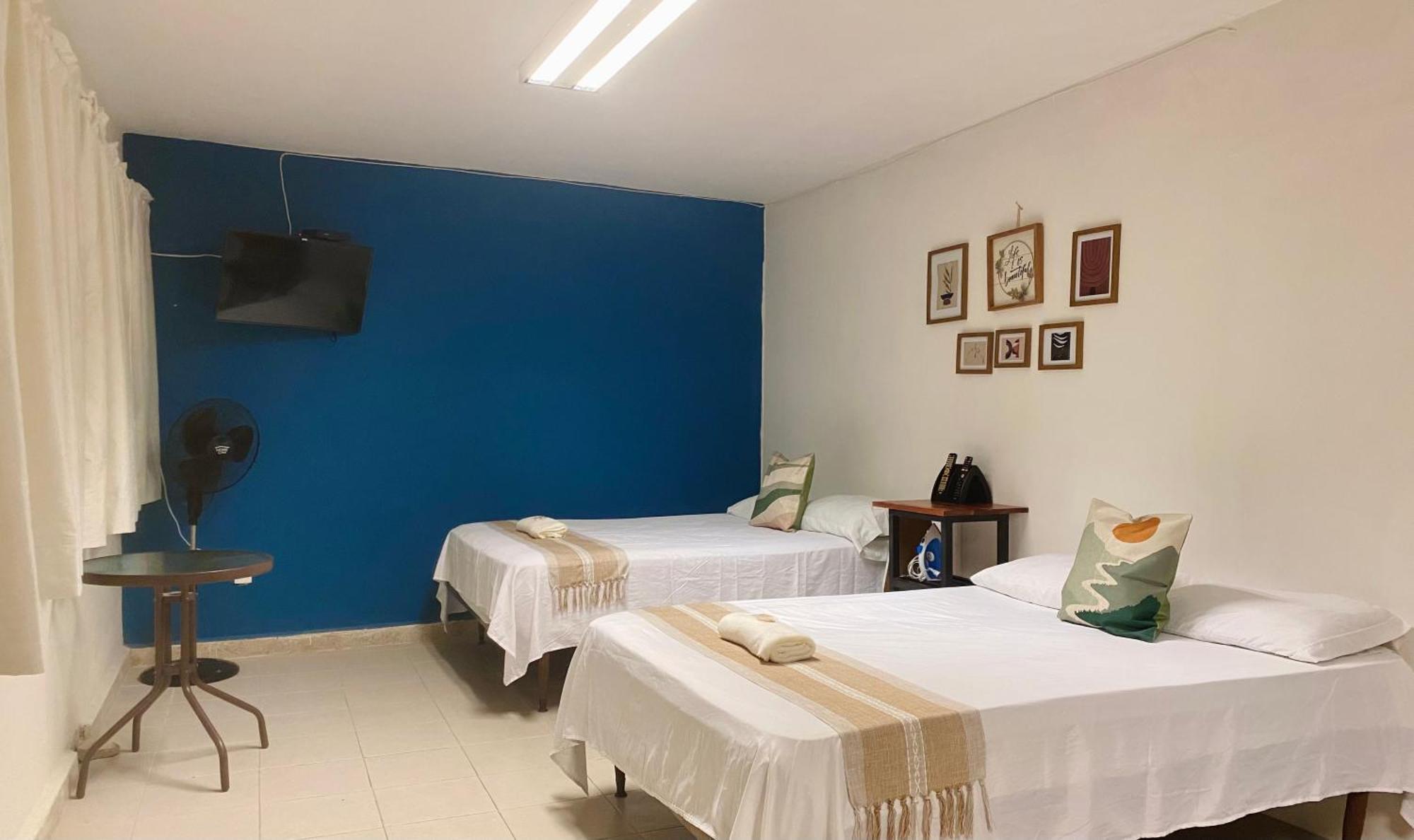 Hospedaje Aldana - Habitacion L E R D O En Zona Centro Tuxpan  Kültér fotó
